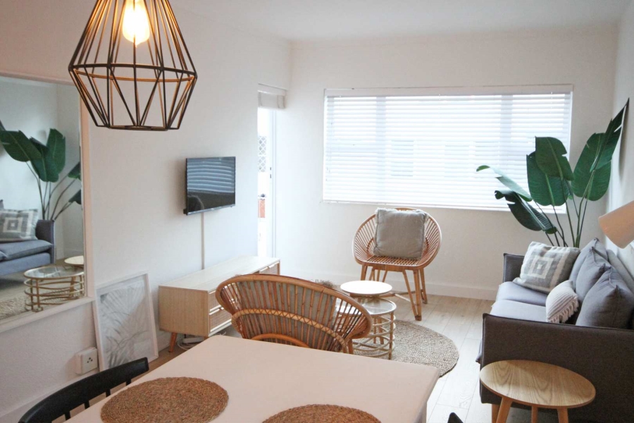 To Let 1 Bedroom Property for Rent in Gardens Western Cape